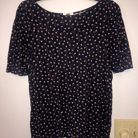 Old Navy Floral Top - Picture 1 of 3